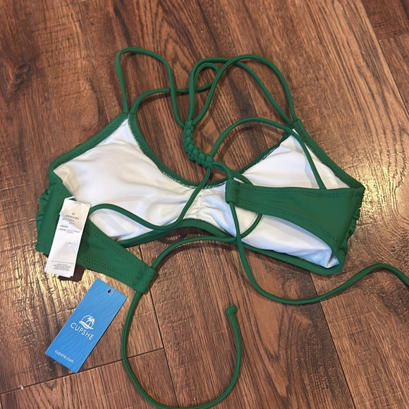 Cupshe binkin top new! - Picture 2 of 2